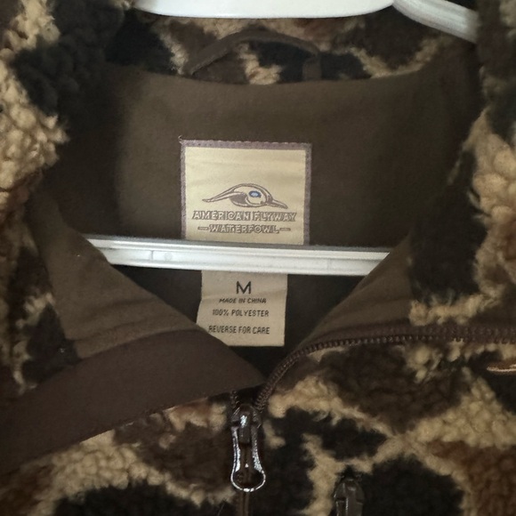 American Flyway Waterfowl 1/4 Zip Ultra Quiet OSC Sherpa
Fleece Pullover - Picture 3 of 7